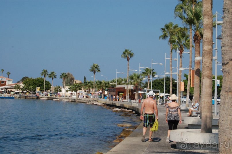 Это 3*,но очень хорошая,если не ждать сервиса 5*........то рекомендую.