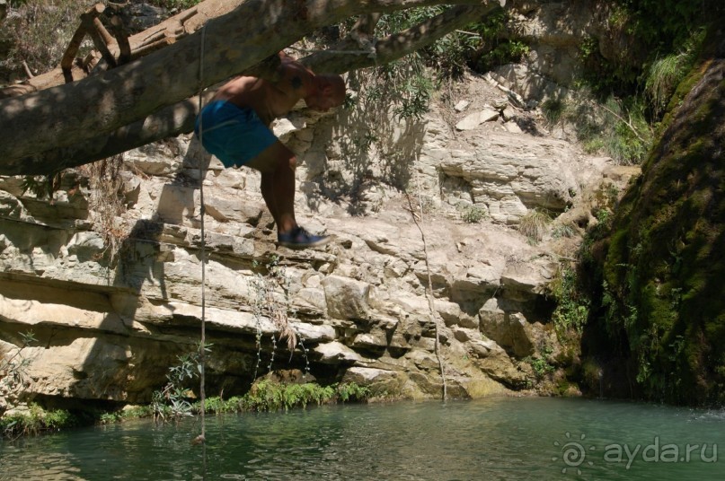 Это 3*,но очень хорошая,если не ждать сервиса 5*........то рекомендую.