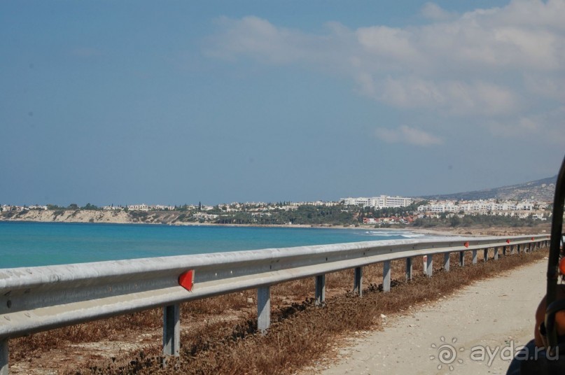 Это 3*,но очень хорошая,если не ждать сервиса 5*........то рекомендую.