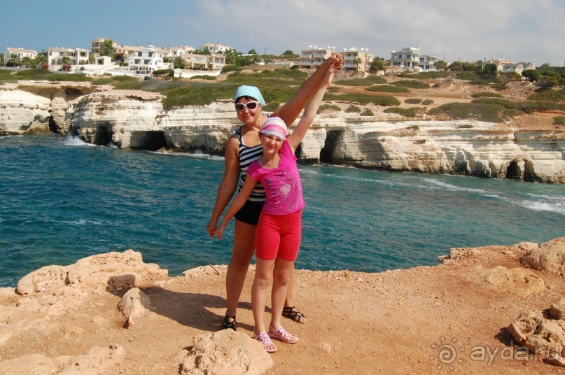 Это 3*,но очень хорошая,если не ждать сервиса 5*........то рекомендую.