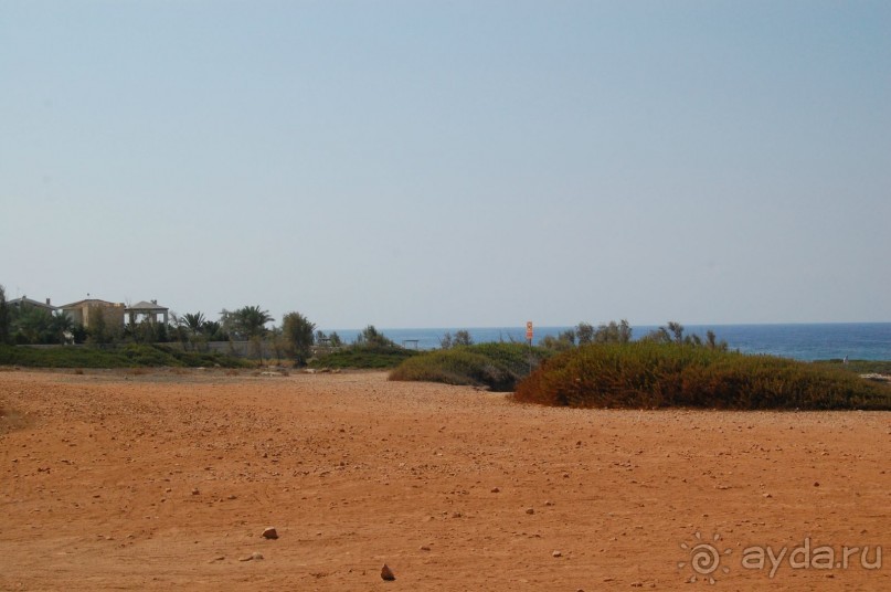 Это 3*,но очень хорошая,если не ждать сервиса 5*........то рекомендую.