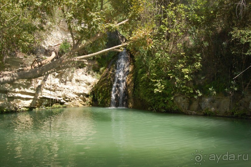 Это 3*,но очень хорошая,если не ждать сервиса 5*........то рекомендую.