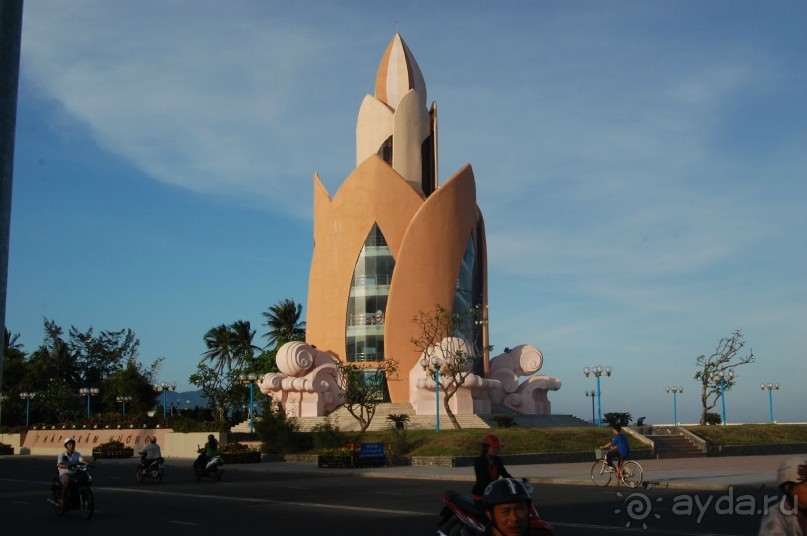 Старой доброй Ясаке,"наступают на пятки" современные отели.