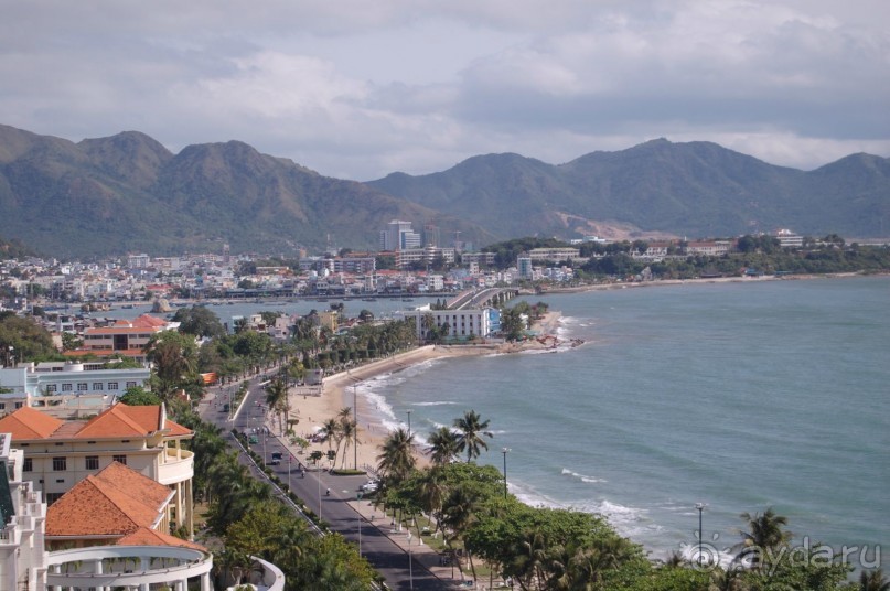 Старой доброй Ясаке,"наступают на пятки" современные отели.