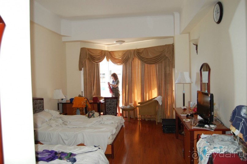 Старой доброй Ясаке,"наступают на пятки" современные отели.