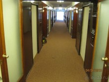 Сочетание оставшегося советского интуристовского пафоса с настоящим днём