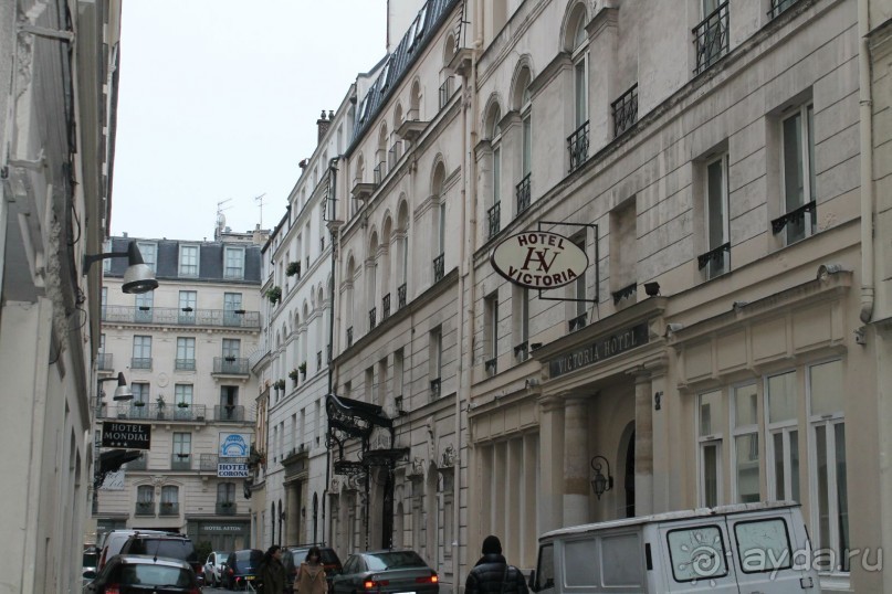 Цените себя )