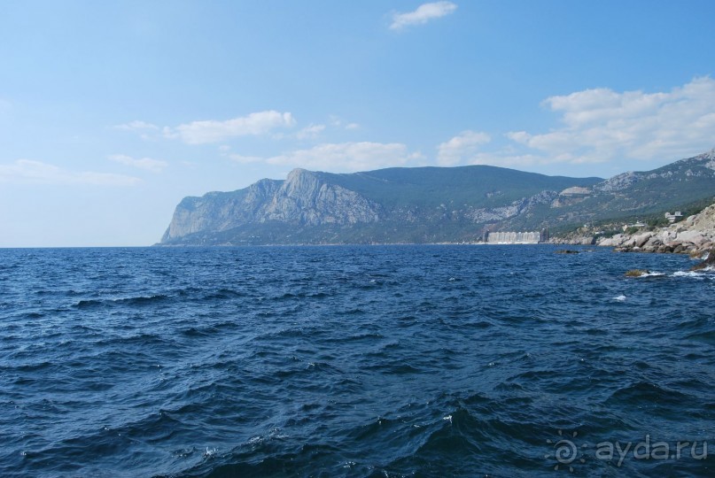 Место потрясающее, природа уникальна. Сервис вполне на уровне -а что еще нужно для отдыха?