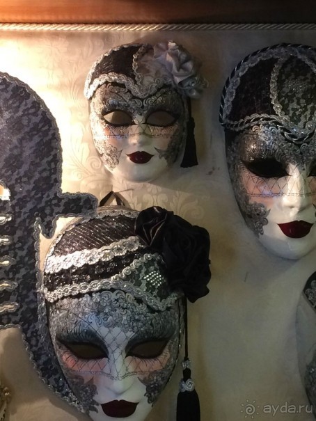 Магазин масок ручной работы