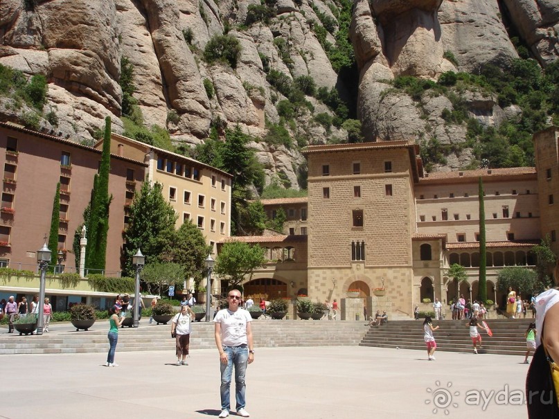 горы Монтсеррат и фуникулеры