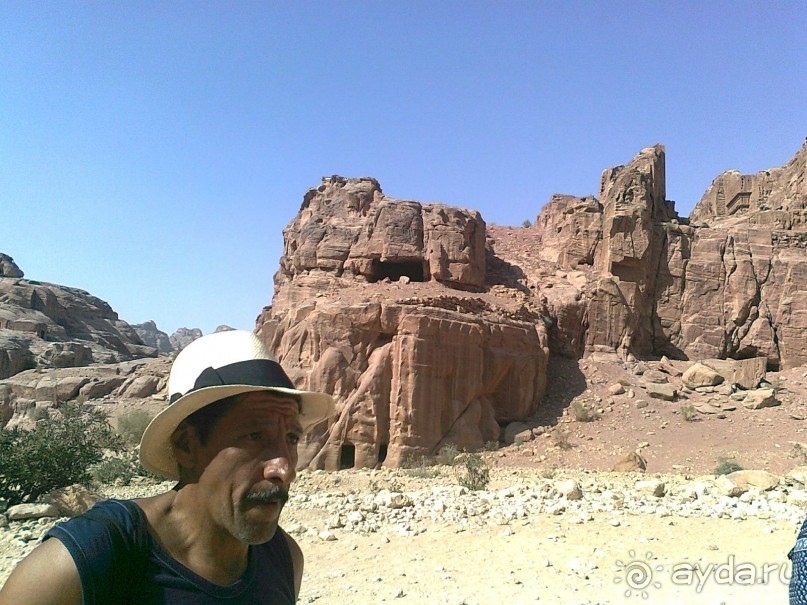 ПЕТРА    " MEMENTO MORTIS"