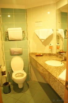 Отель  средний