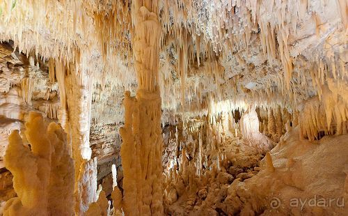 Карстовые пещеры в Кастеллана Гротте