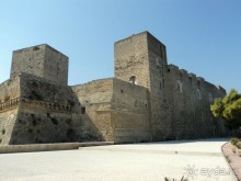 Замок в Бари!