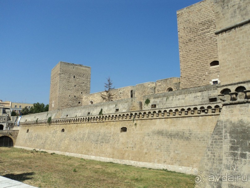 Замок в Бари!