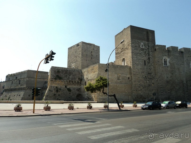 Замок в Бари!