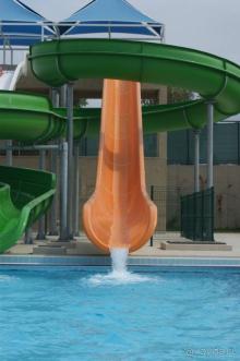 Более чем достойный, не "русский"