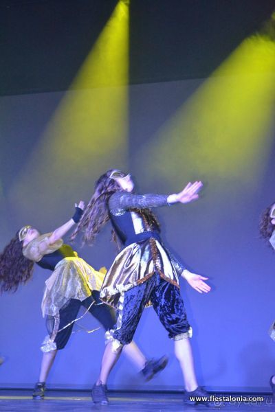 INTERNATIONAL DANCE GAMES