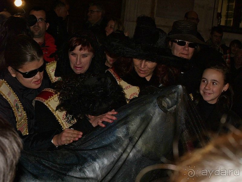 Похороны сардины. El Entierro de la Sardina