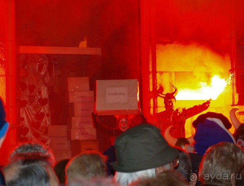 Похороны сардины. El Entierro de la Sardina