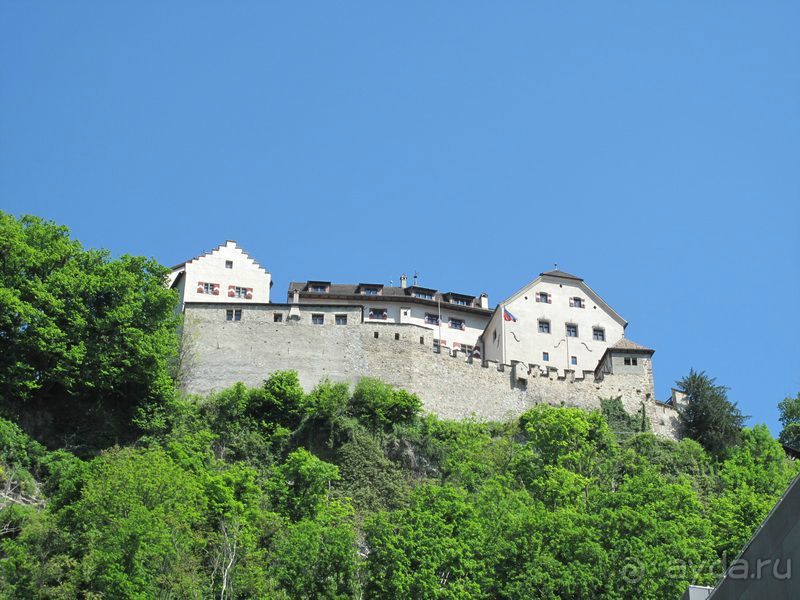 Милан-Генуя-Портофино-Комо-Вадуц-Прага за три дня на Toyota Corolla 