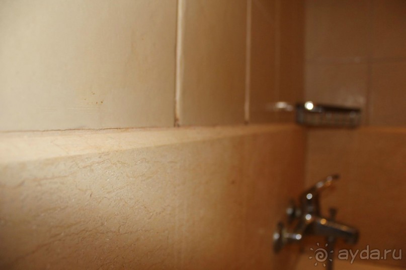 Грязь, очеререди, хамство и еще раз грязь ждет вас в это отеле