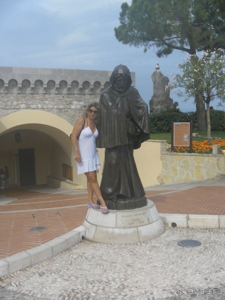  « Уникальный  калейдоскоп  путешествий  на  Юге     Франции » 