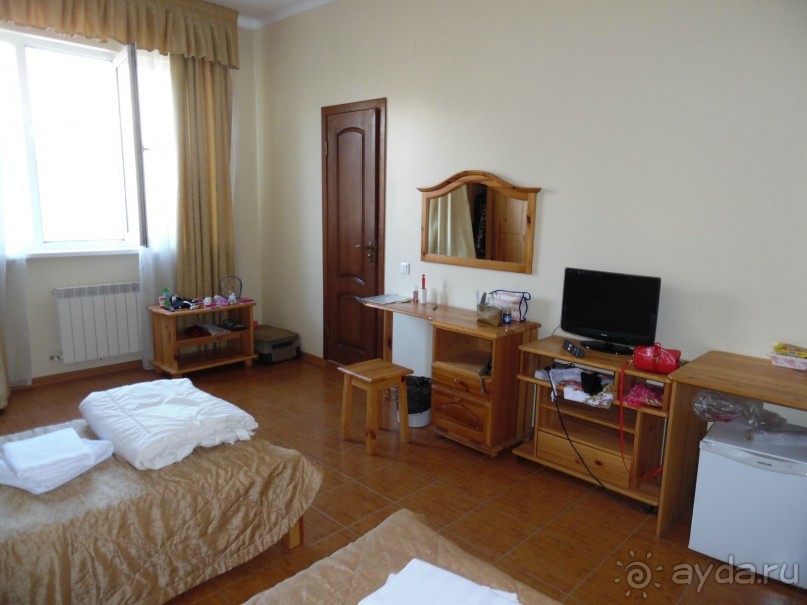 Спокойный отель на берегу моря.