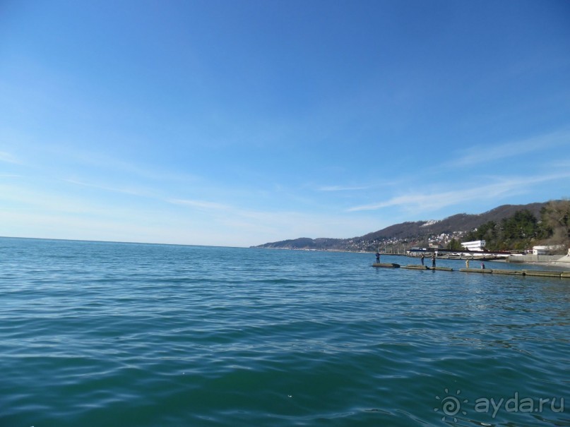 Спокойный отель на берегу моря.