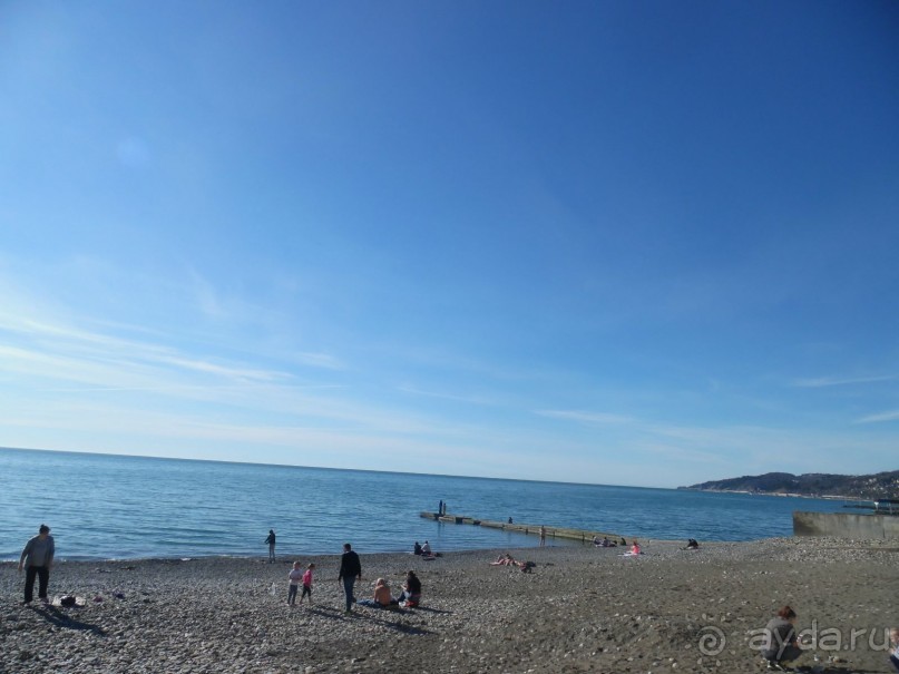 Спокойный отель на берегу моря.