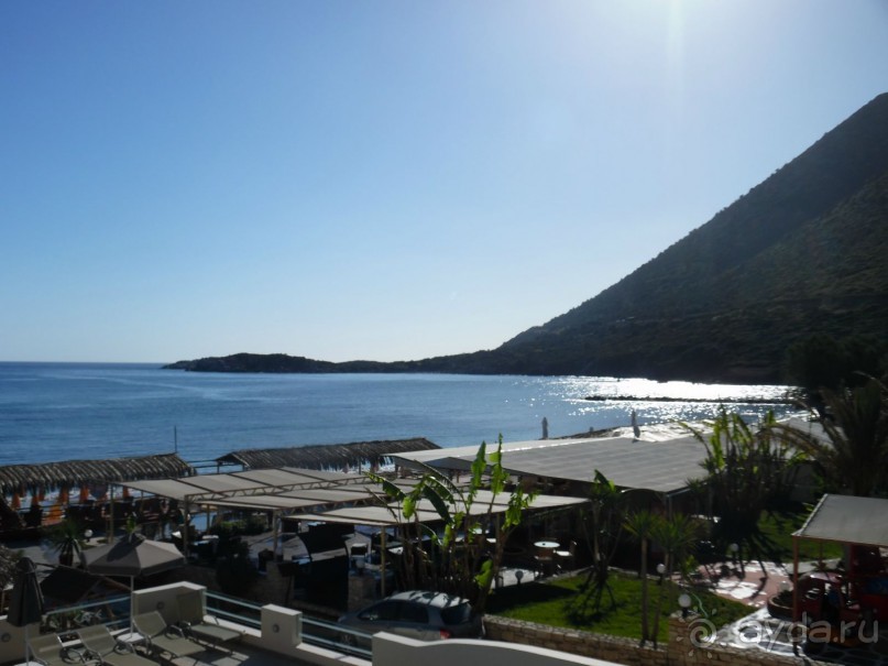 Вид с нашего балкона на море