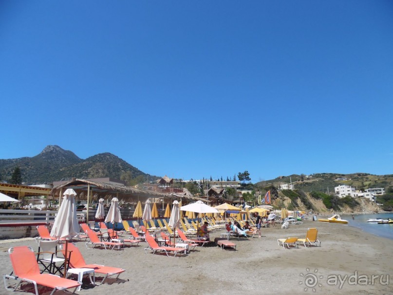 Nostos переводится как ностальгия.