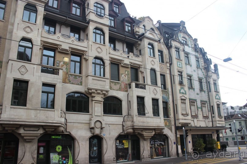 Очень красивые здания...