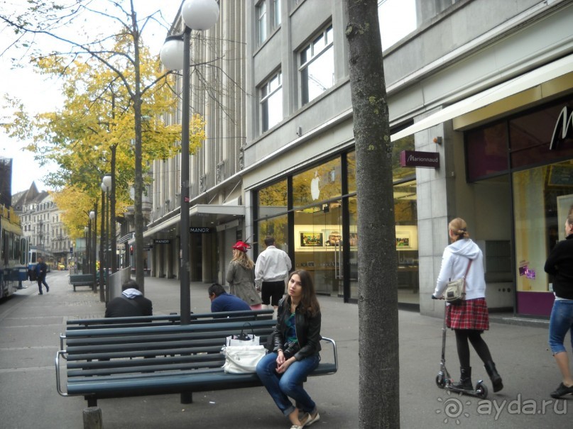 Устала моя доченька...