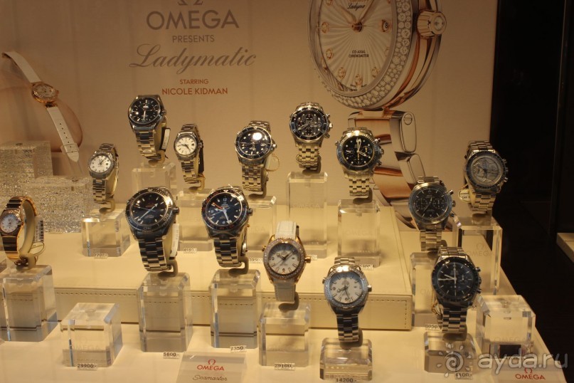 Цены во франках. Умножьте на 36 , узнаете цену в наших рублях.