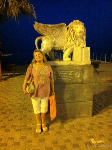 Вечерняя набережная...Ларнака.

Здесь была я...