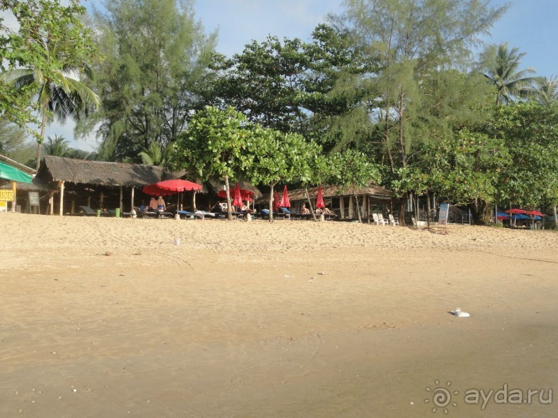 Хороший отель с хромающим сервисом