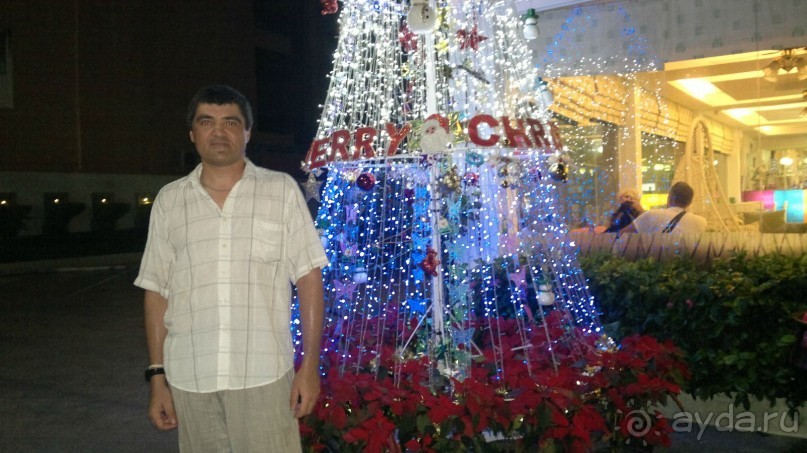 Нормальный отель (главный корпус)