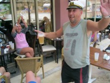 приличный бюджетный вариант