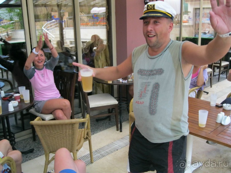 приличный бюджетный вариант