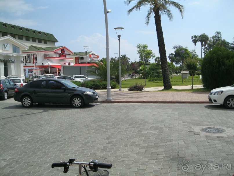 приличный бюджетный вариант