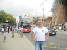 Барселона,около храма Святого семейства