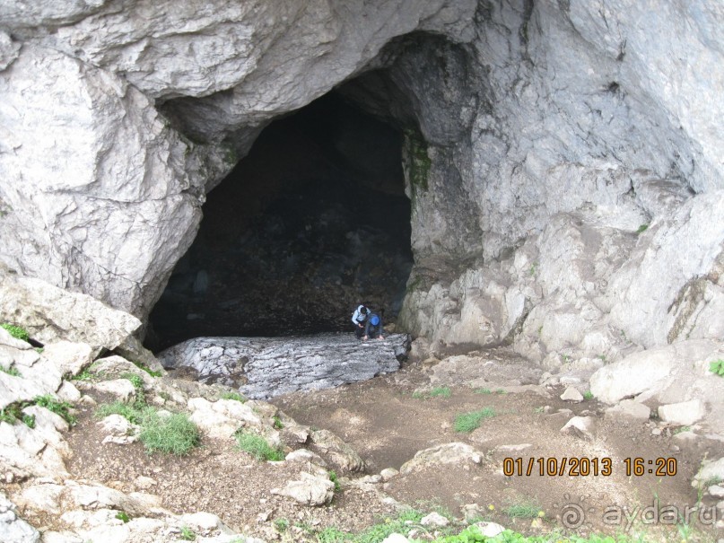 Дурмитор. Ледяная пещера. Каньон реки Тара. День третий, четвертый, пятый.