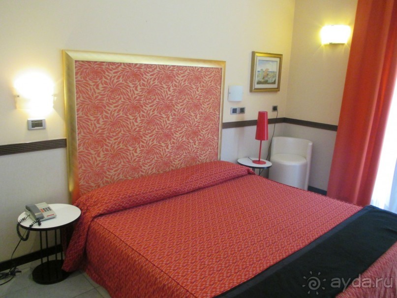 Номер отеля. Номер отеля.