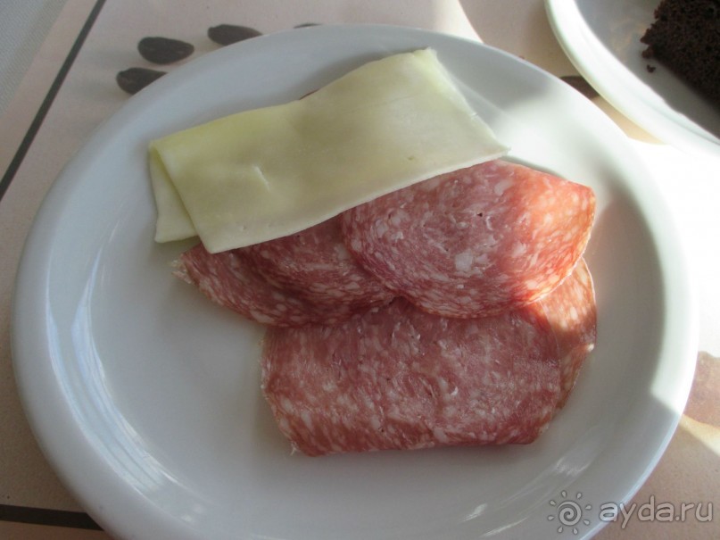 Очень симпатичный и очень бюджетный отель.