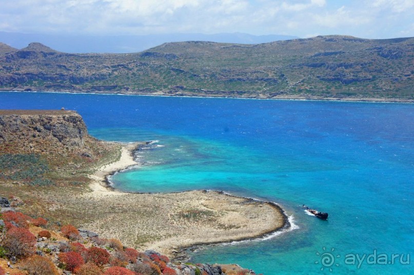 Остров Грамвуса и бухта Балос. Греция.
