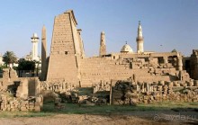 Луксор - город истории и магии.