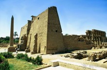 Луксор - город истории и магии.