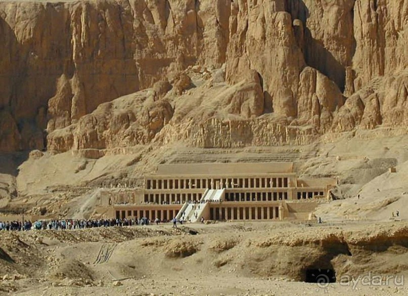 Луксор - город истории и магии.