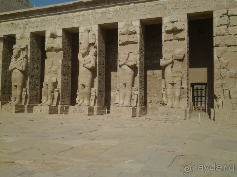 Луксор - город истории и магии.